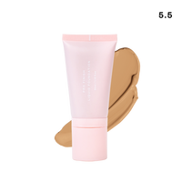 Pro Liquid 5.5 - For Medium skin tones has a golden undertone
