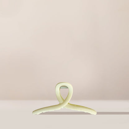 Signature Claw Clip - Lemon Sorbet